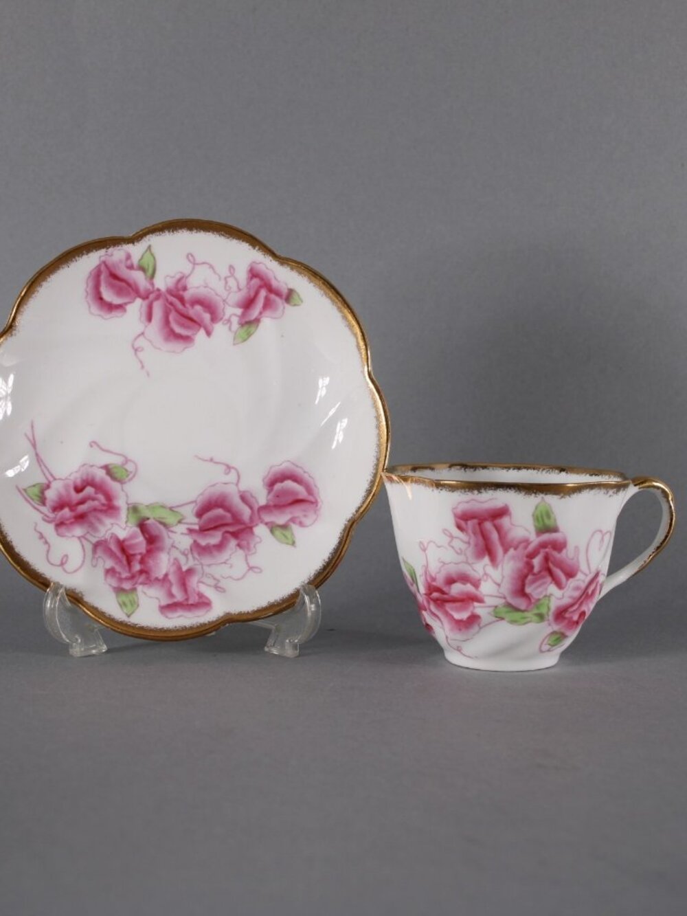 Salisbury Tea Cup With Saucer Sweet Pea White Pink Floral Bone China Tea Cup